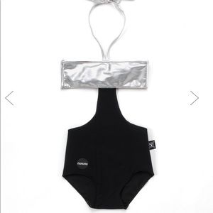 Nununu color block one piece